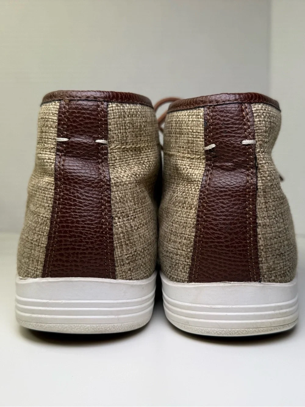 Ben Sherman Canvas and Pebble Vance Chukkas in Brown Men’s Size 12